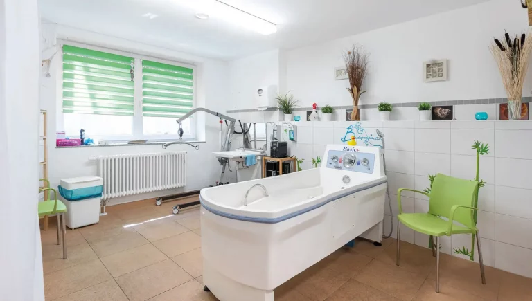 Wohnpark Martins Höhe Pflegeraum